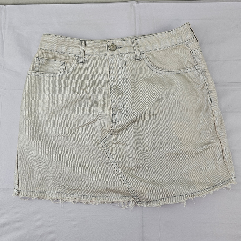 Forever 21 Metallic Silver Denim Mini Skirt Size M